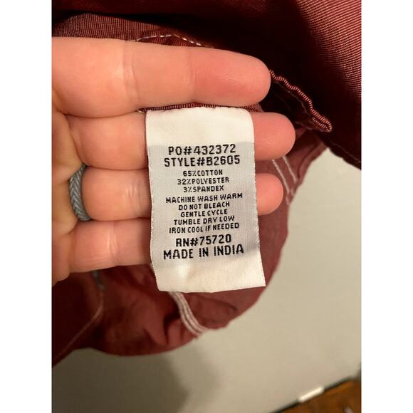 BKE Mens Large Red Button Shirt Long Sleeve White Thread Athletic Fit Collar - Picture 5 of 8